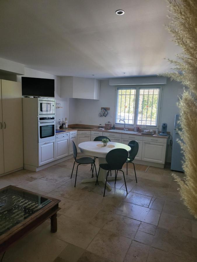 Apartmán Lobeal Auriol Exteriér fotografie